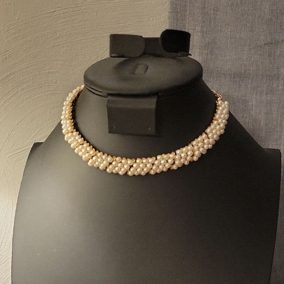 Source Unknown Jewelry - Vintage Faux  Pearl Collar Choker Necklace